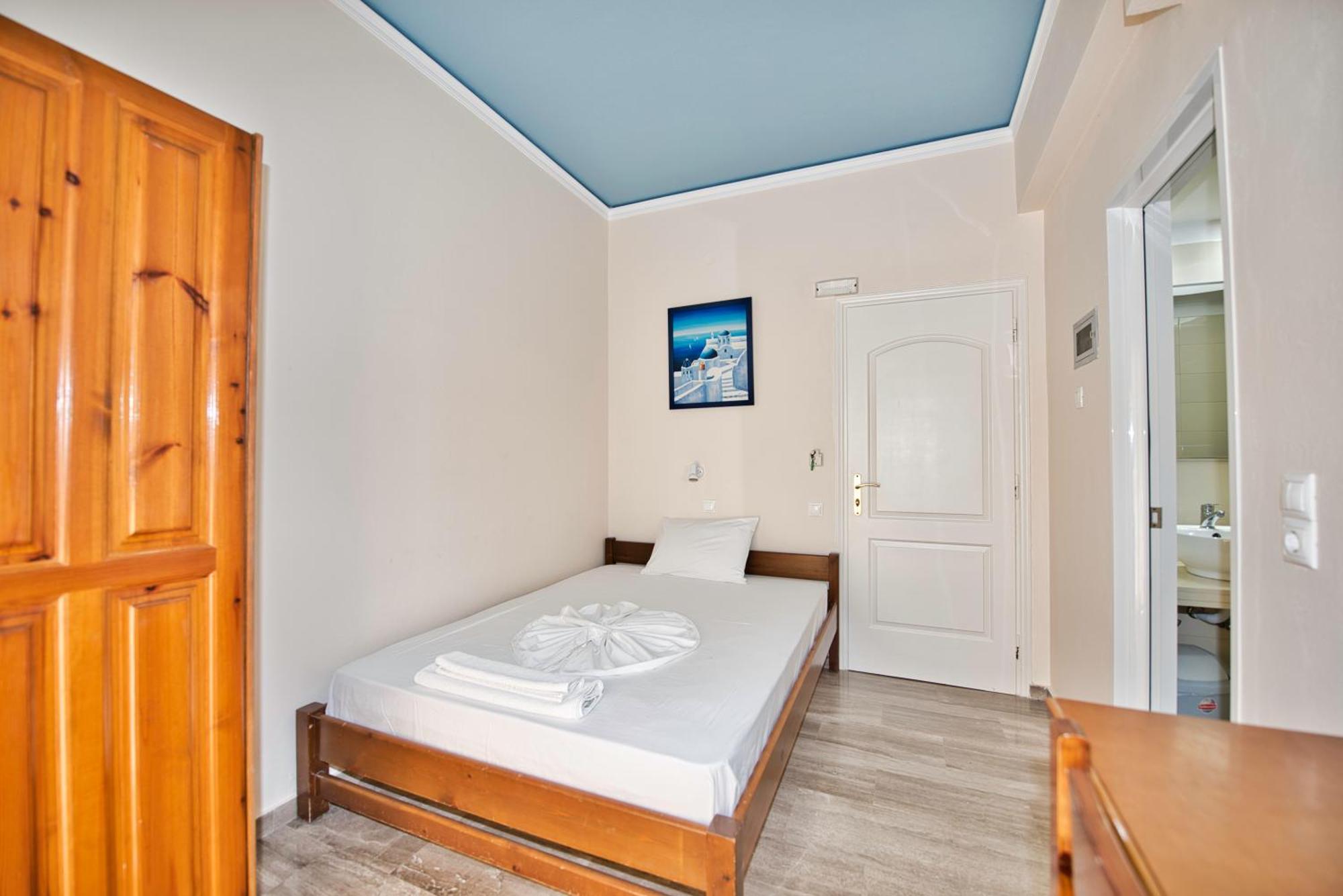 Villa Nikos Karamolegkos Kamari Ngoại thất bức ảnh