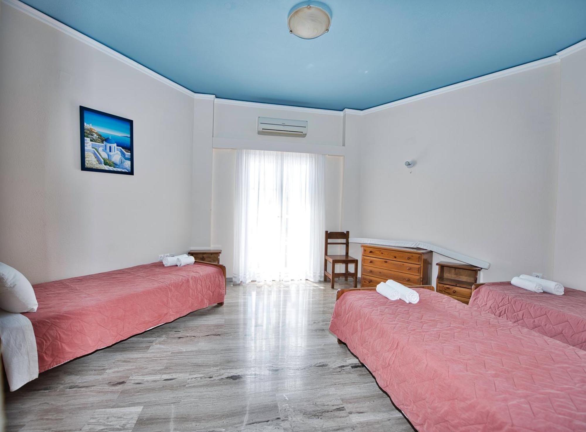 Villa Nikos Karamolegkos Kamari Ngoại thất bức ảnh