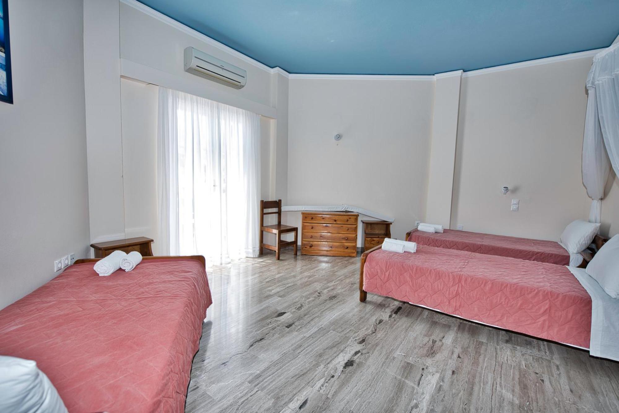 Villa Nikos Karamolegkos Kamari Ngoại thất bức ảnh